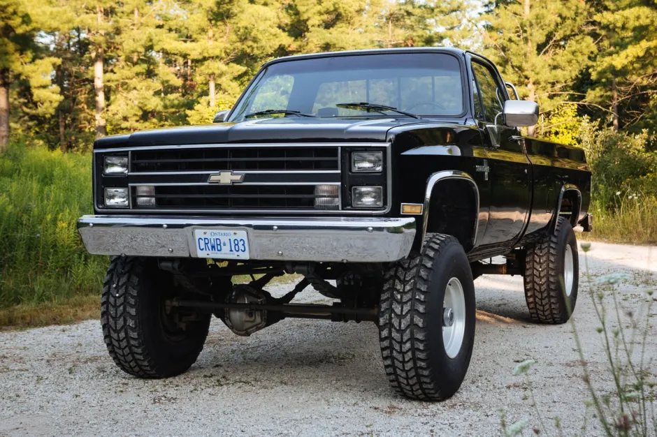 1986_chevrolet_k10-pickup_img_0554-03201