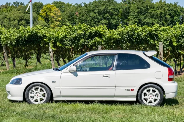 1999_honda_civic-type-r_1999_honda_civic-type-r_9b40ea59-19d5-4e31-b2b0-d7a1fb1903ae-xajqjk-17327-20892