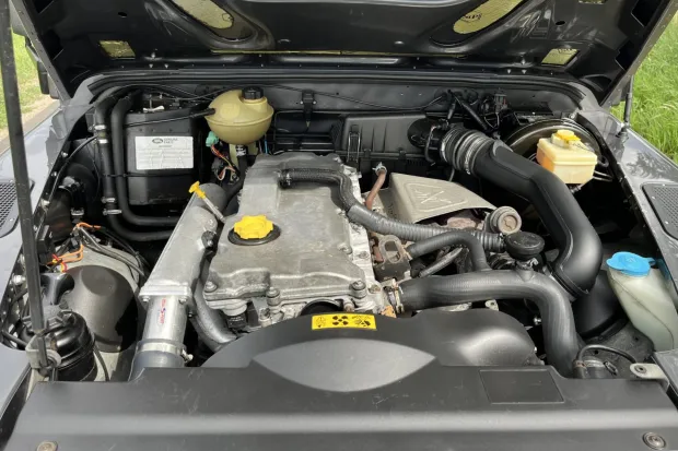 2000_land-rover_defender-90_e3-08727