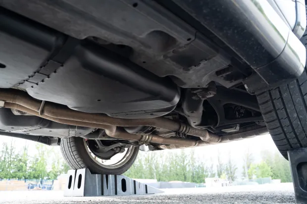 2005_porsche_cayenne_ADY0848-88500-scaled